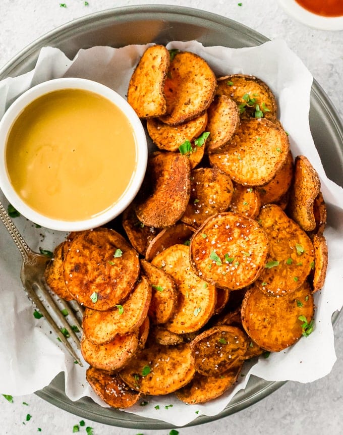Air fried sweet potato chips with herbs