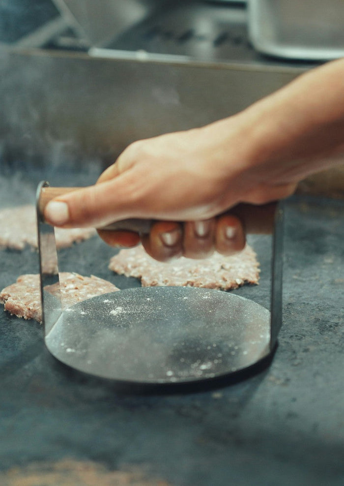 Griddle for a smashed burger